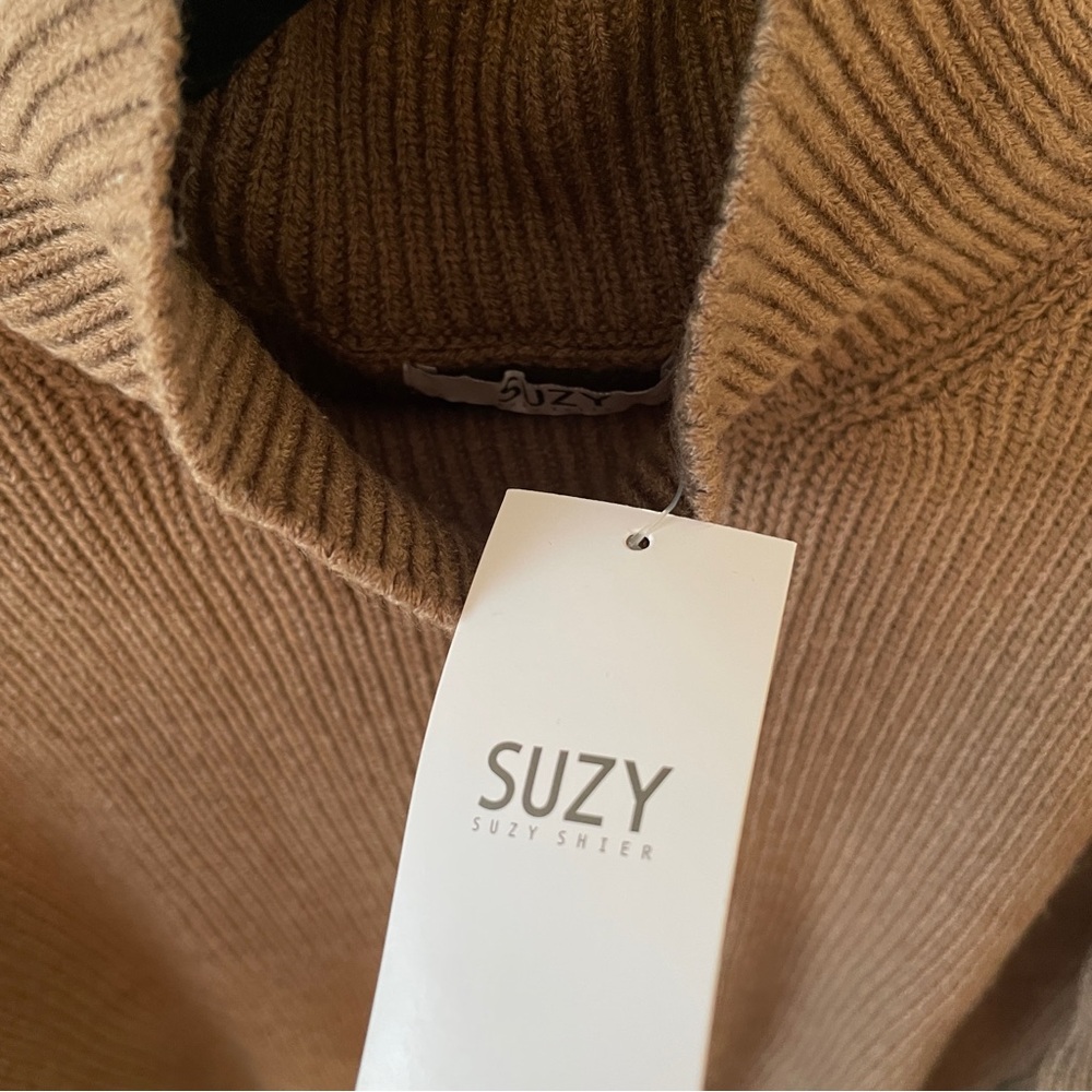 Suzy Shier Tan Knit Sweater - Picture 6 of 7